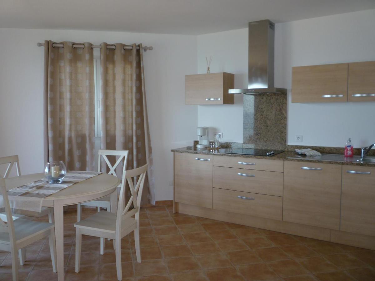 Appartement Pied Dans L Eau Et Vue Mer Magnifique Sartène Eksteriør bilde